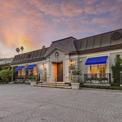 Contents of 7,000 sqft. Beverly Hills Estate Photo